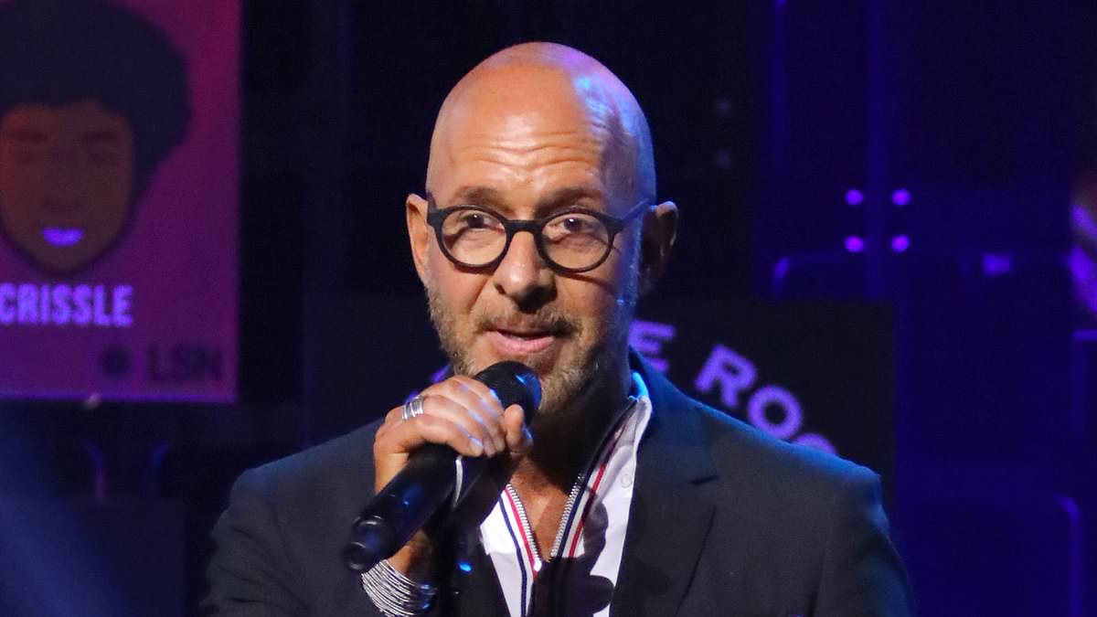 "Former 'Number One Pick-Up Artist' Exposes Emotional Incest Endured"