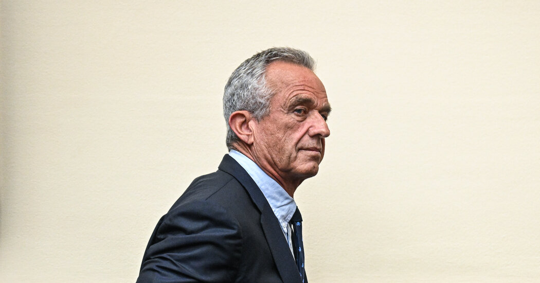 Featured image for DNC Files FEC Complaint Against RFK Jr.'s Campaign for Election Law Violations