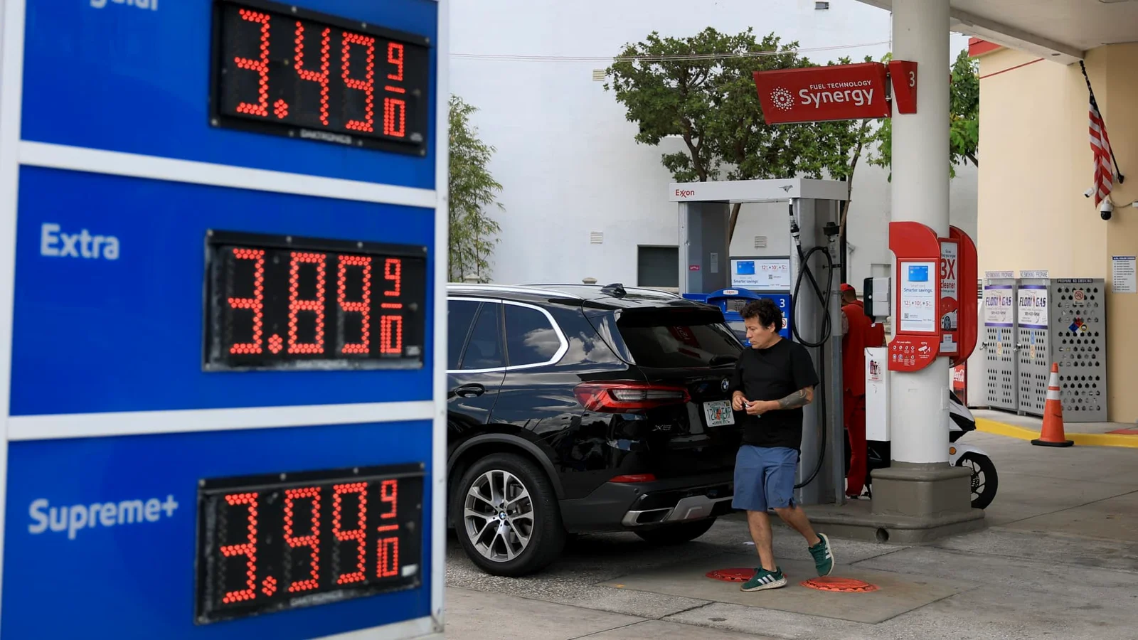 US May Inflation Slightly Rises Amid Tariff Impact and Market Expectations