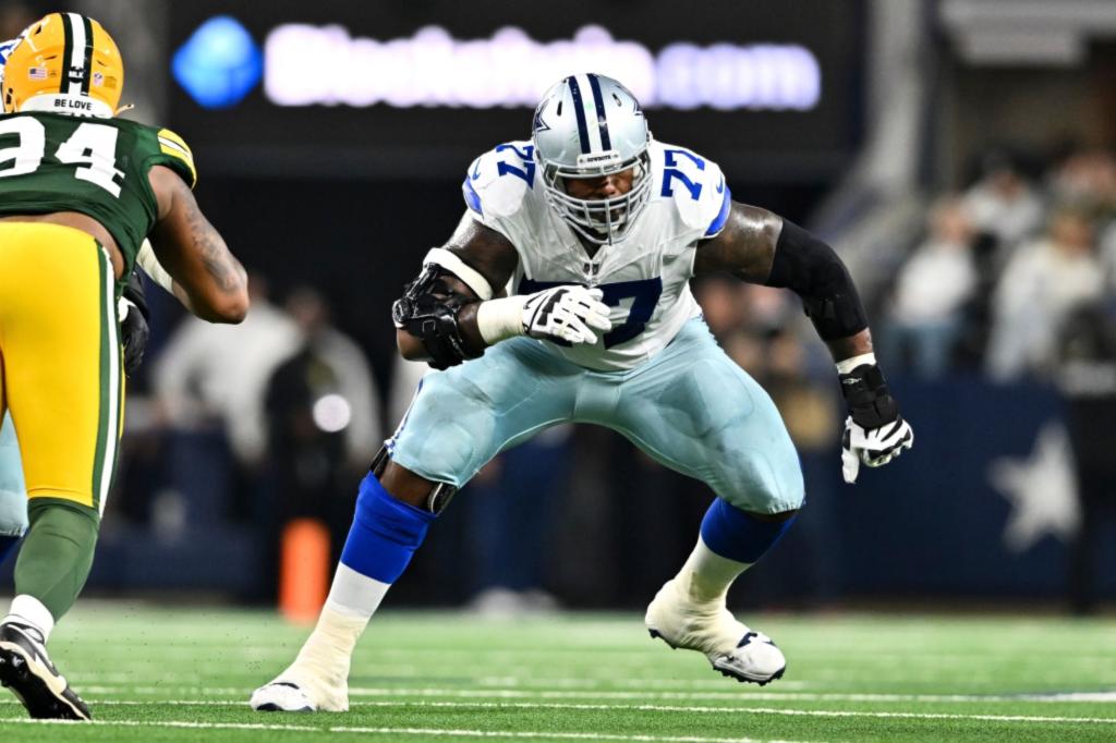 "Jets Sign Pro Bowl Lineman Tyron Smith to One-Year, $20 Million Deal"