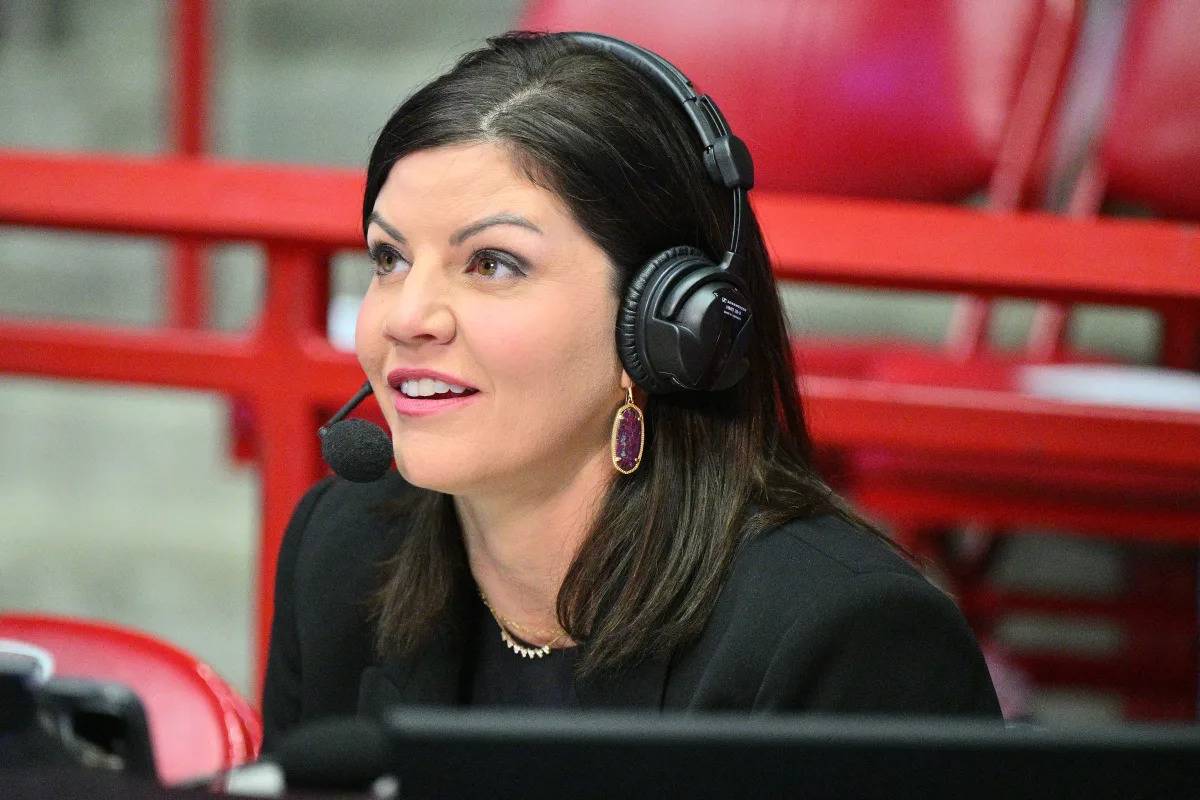 Featured image for "Jenny Cavnar Makes History as First Female MLB Play-by-Play Announcer"