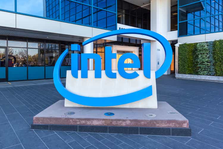 Featured image for Intel CEO Remains Silent on Extension of Tower Semiconductor Deal