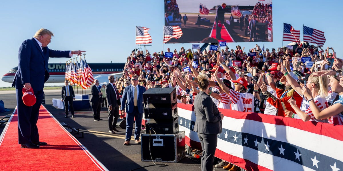 Trump's Waco Rally: A Pilgrimage for Diehard Fans.