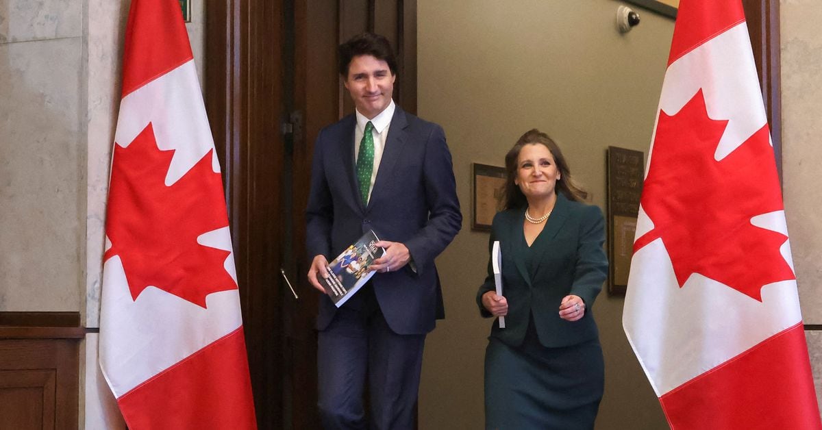 Featured image for Canada's Fall Economic Statement: Rising Debt, Deficits, and Housing Measures