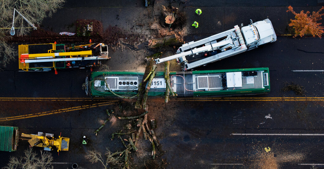 Bomb Cyclone Wreaks Havoc with Power Outages and Travel Disruptions