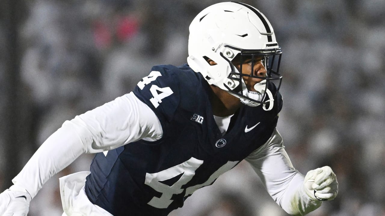 "Assessing the Ravens' Draft Scenarios and Offseason Performance"