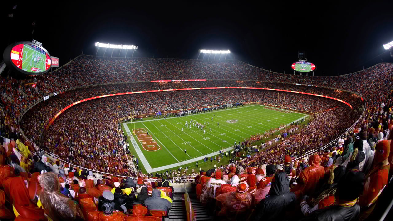 "Chiefs Unveil $800M Arrowhead Stadium Renovation Plan"
