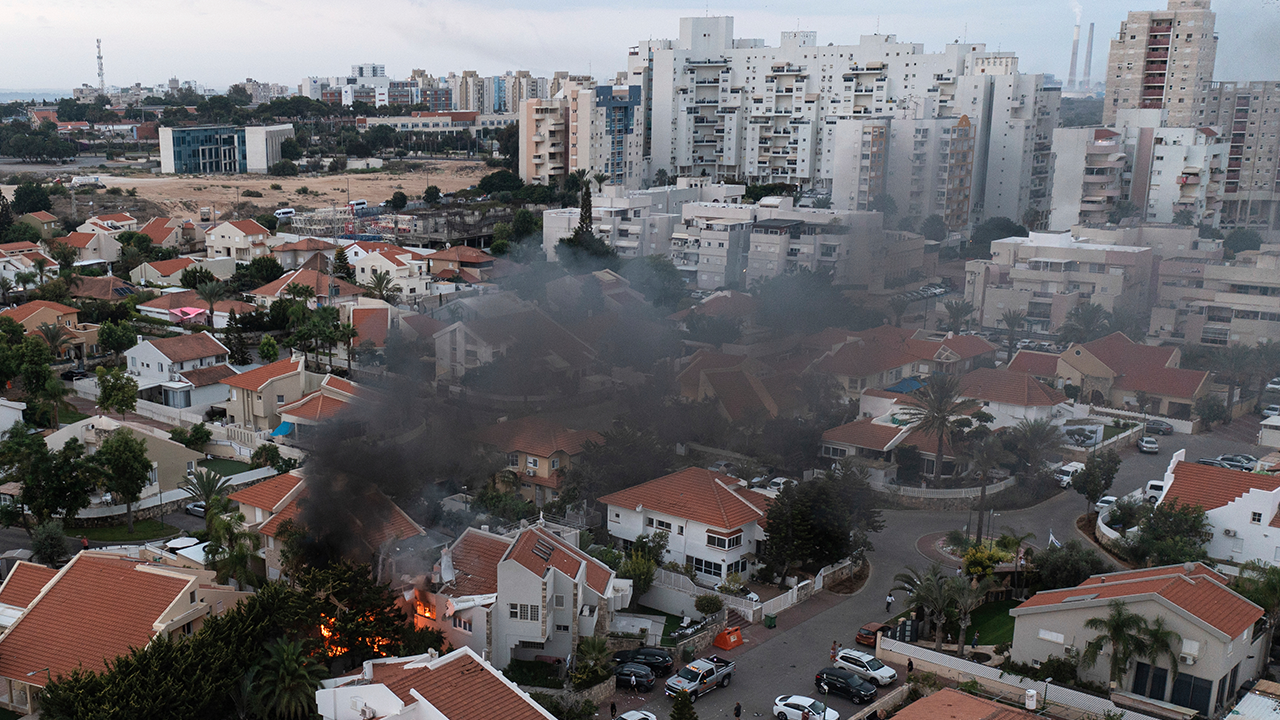 "International Aid Cuts to UNRWA Amid Allegations of Staff Involvement in Hamas Attack"