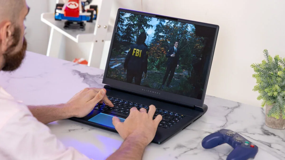 Next-Gen Gaming Laptops Bring Brighter OLEDs and Bigger Price Tags