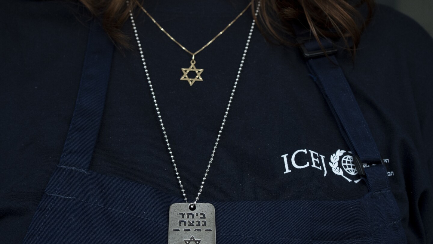 Featured image for "Evangelical Christians Volunteer as Fierce Supporters of Israel"