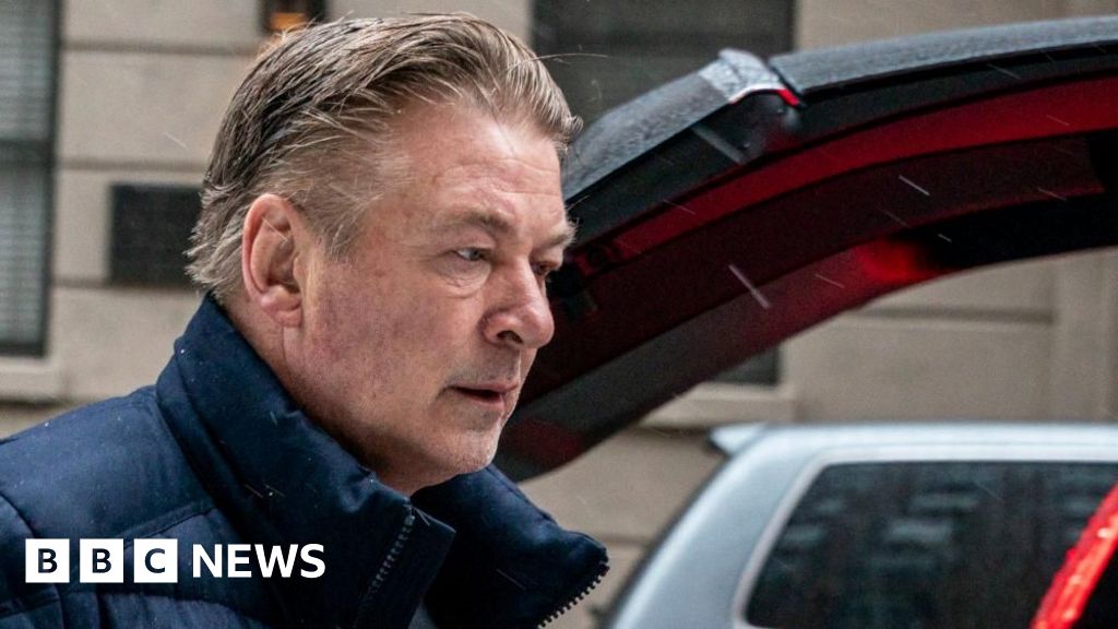 Judge Rules Alec Baldwin's 'Rust' Manslaughter Case Will Proceed