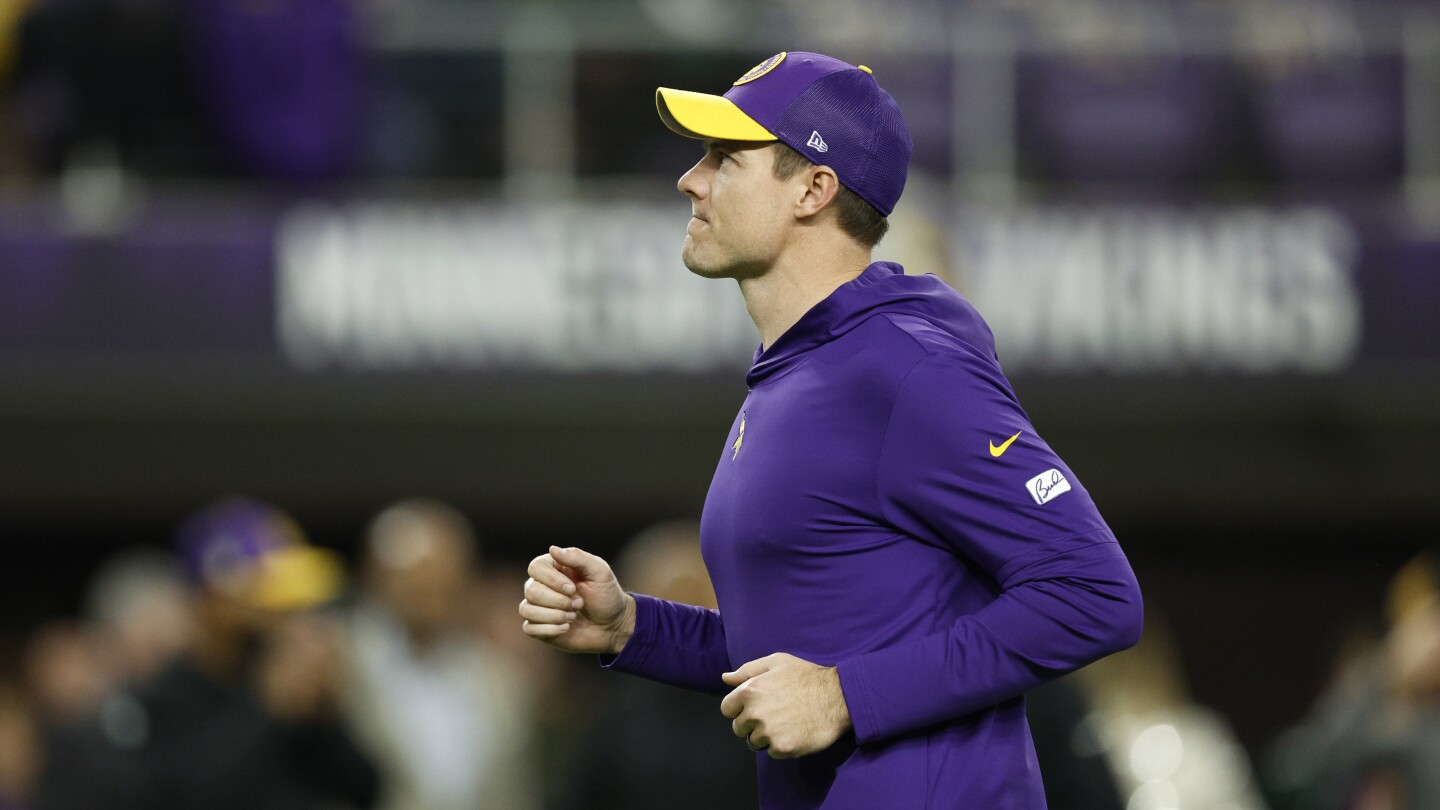 Featured image for "Vikings' QB Uncertainty Lingers into Week 18 Following Bench Swap Against Packers"