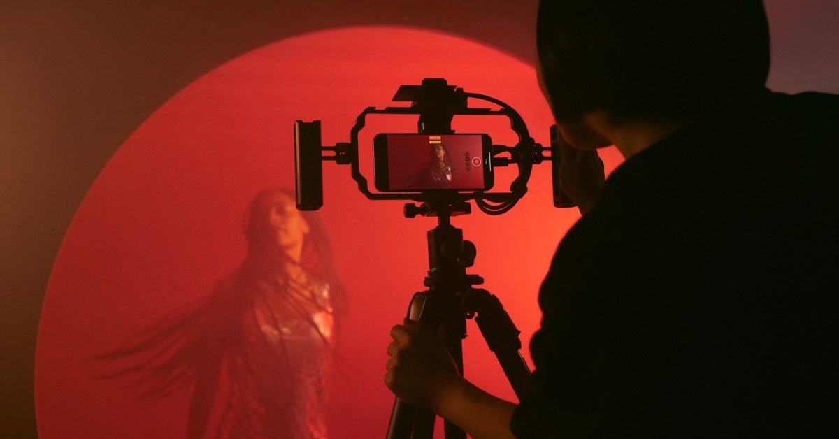 Featured image for "Final Cut Pro Optimized for iPhone 15 Pro: Seamless Video Editing on the Go"