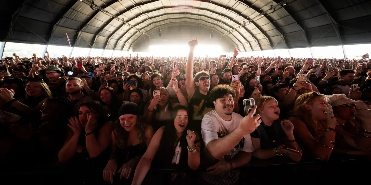 Featured image for Unlikely Hits Take Over the Charts as New Number One