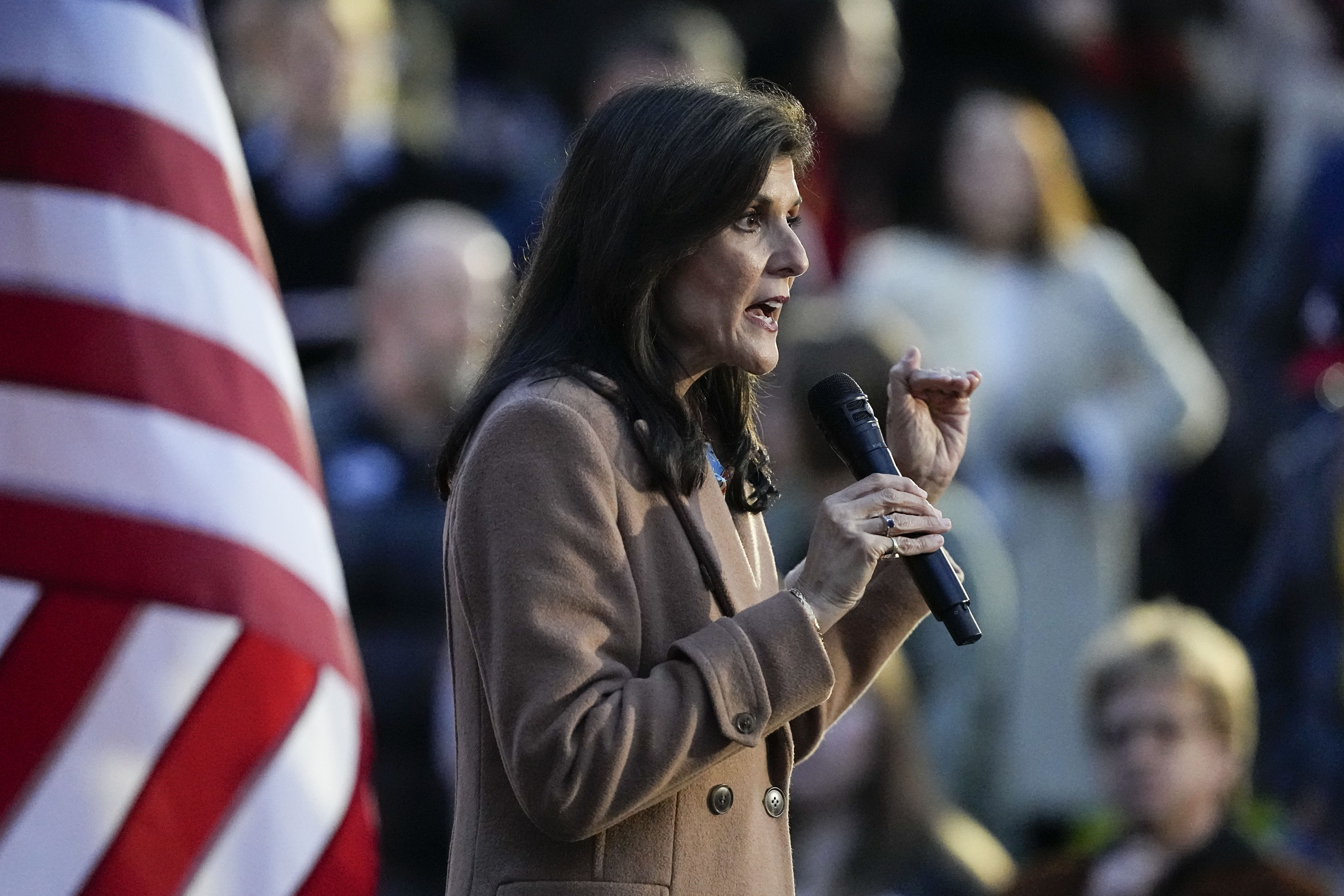 "Nikki Haley's Political Dilemma: Navigating Support for Trump and South Carolina Primary"