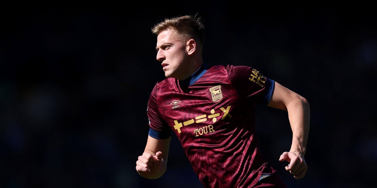 Featured image for Chelsea Secure Liam Delap in £30m Deal to Boost Trophy Ambitions