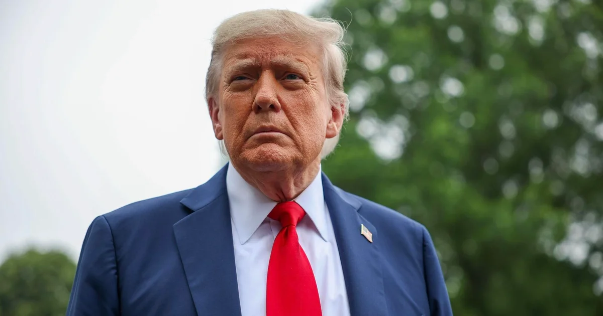 Featured image for Trump diagnosed with benign chronic venous insufficiency after leg swelling