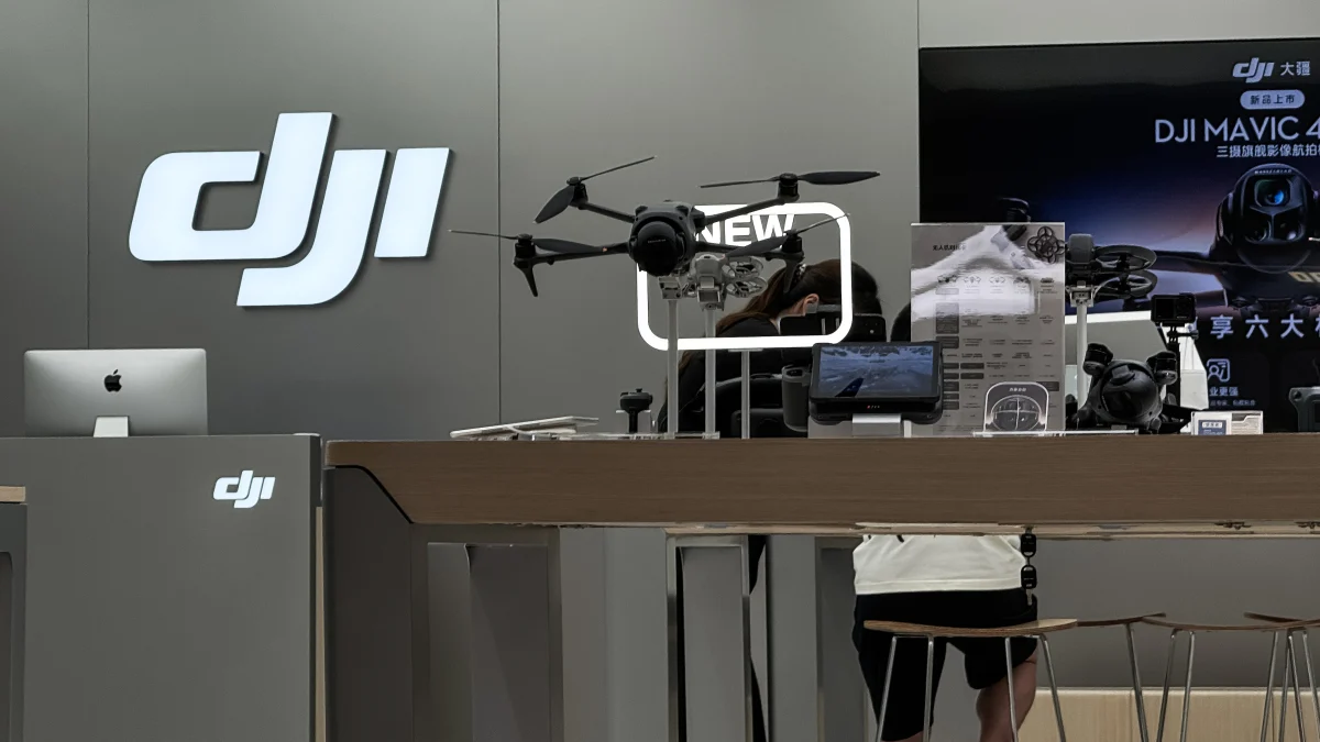 Featured image for US bans foreign-made drones, including DJI, citing security concerns
