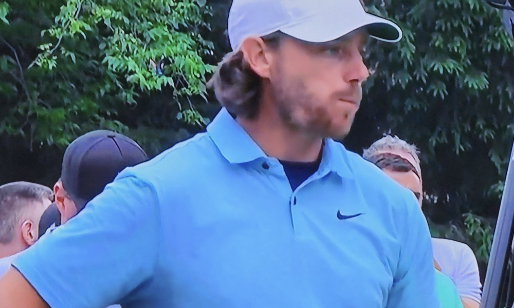 Featured image for Golf News Roundup: Dramatic Playoffs and Hilarious Gifts at US Open and RBC Canadian Open.