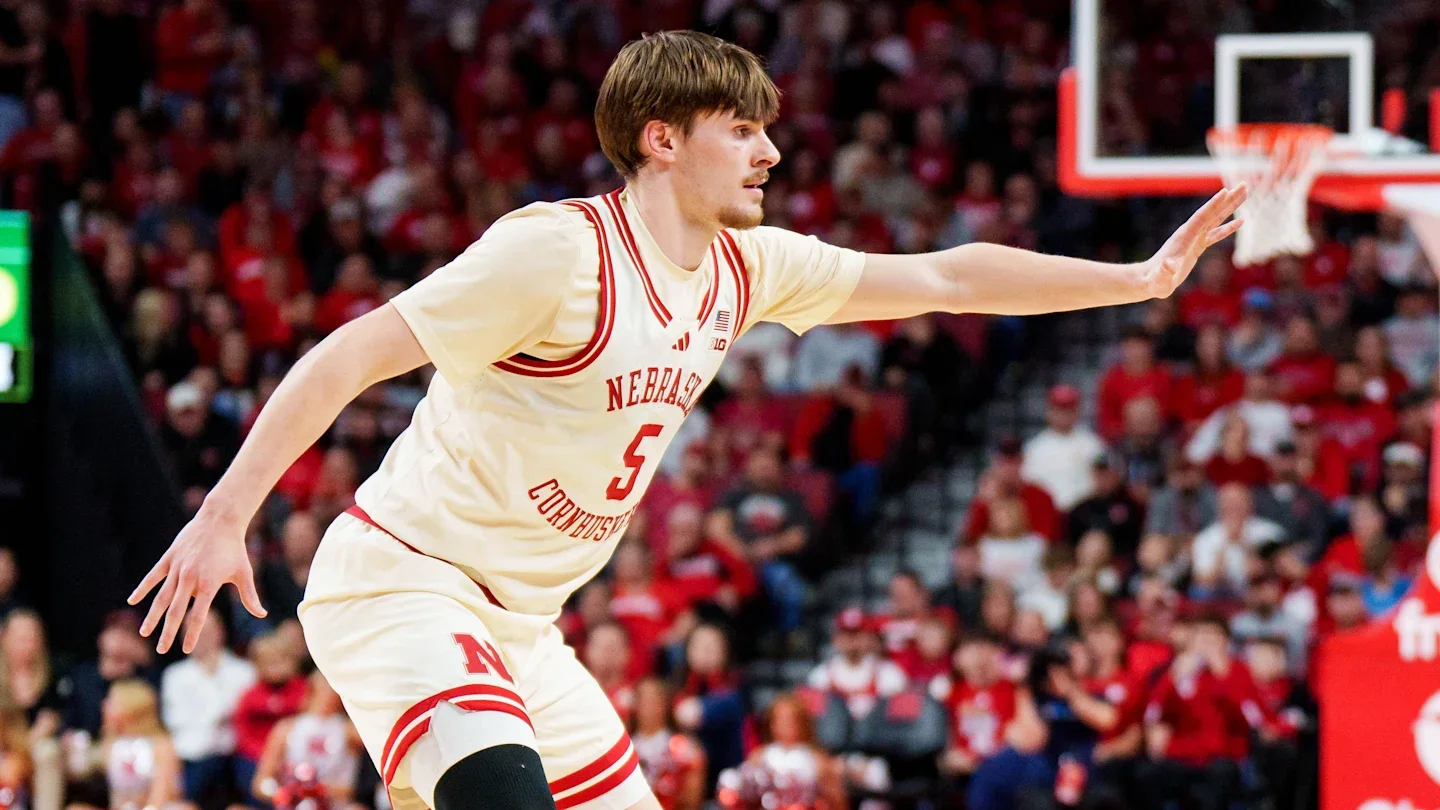 Frager Injury Cannot Halt No. 7 Nebrasketball's 23-Game Win Streak