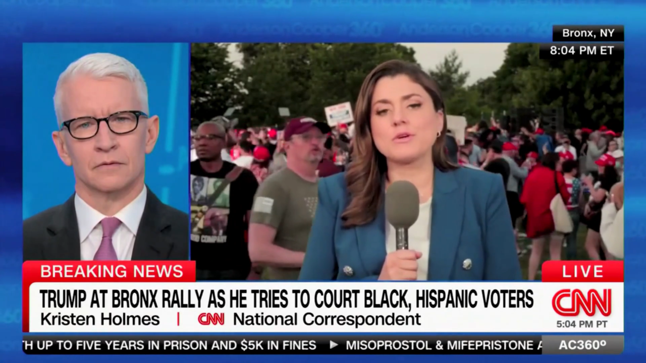 Trump Rallies in Deep-Blue Bronx to Court Minority Voters