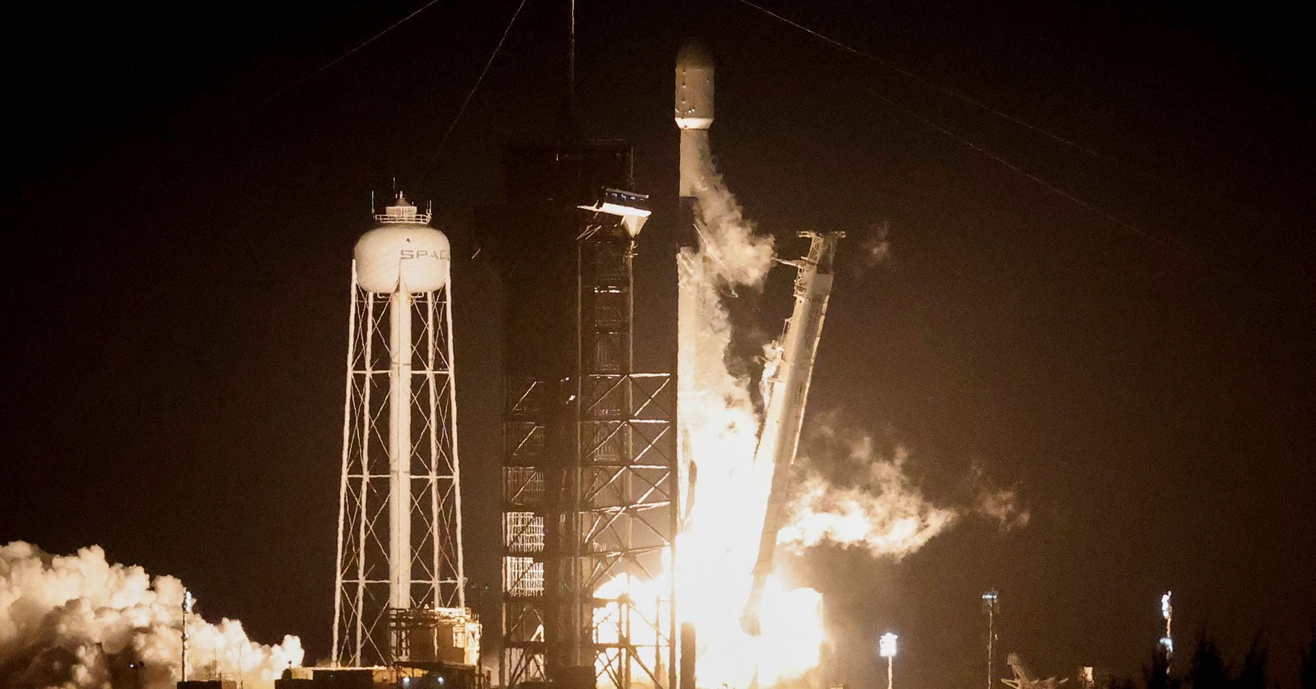 "Private US Moon Lander Launches for Historic Lunar Mission"