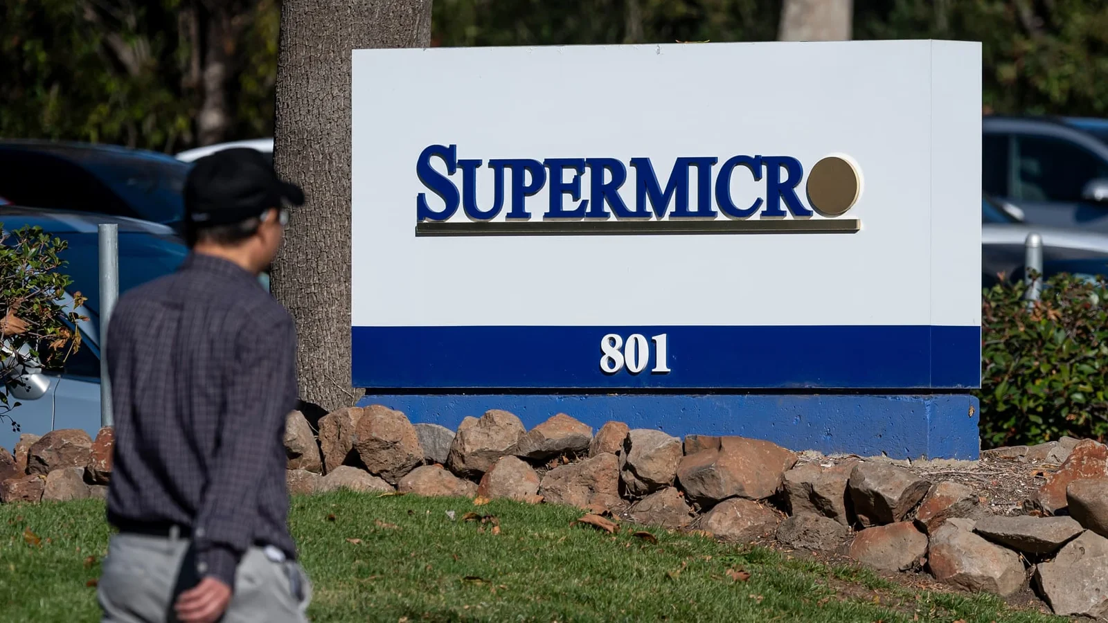 U.S. charges Super Micro executives in Nvidia chip export scheme to China