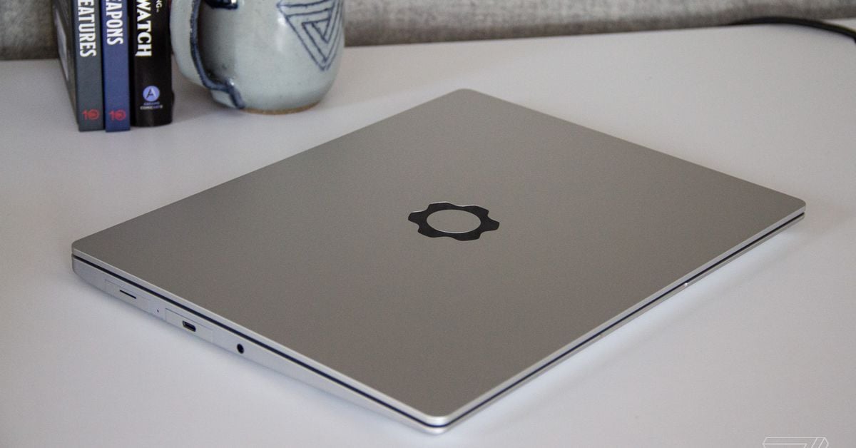 Featured image for Framework Laptop: The Exciting Choice Hindered by Logistics.