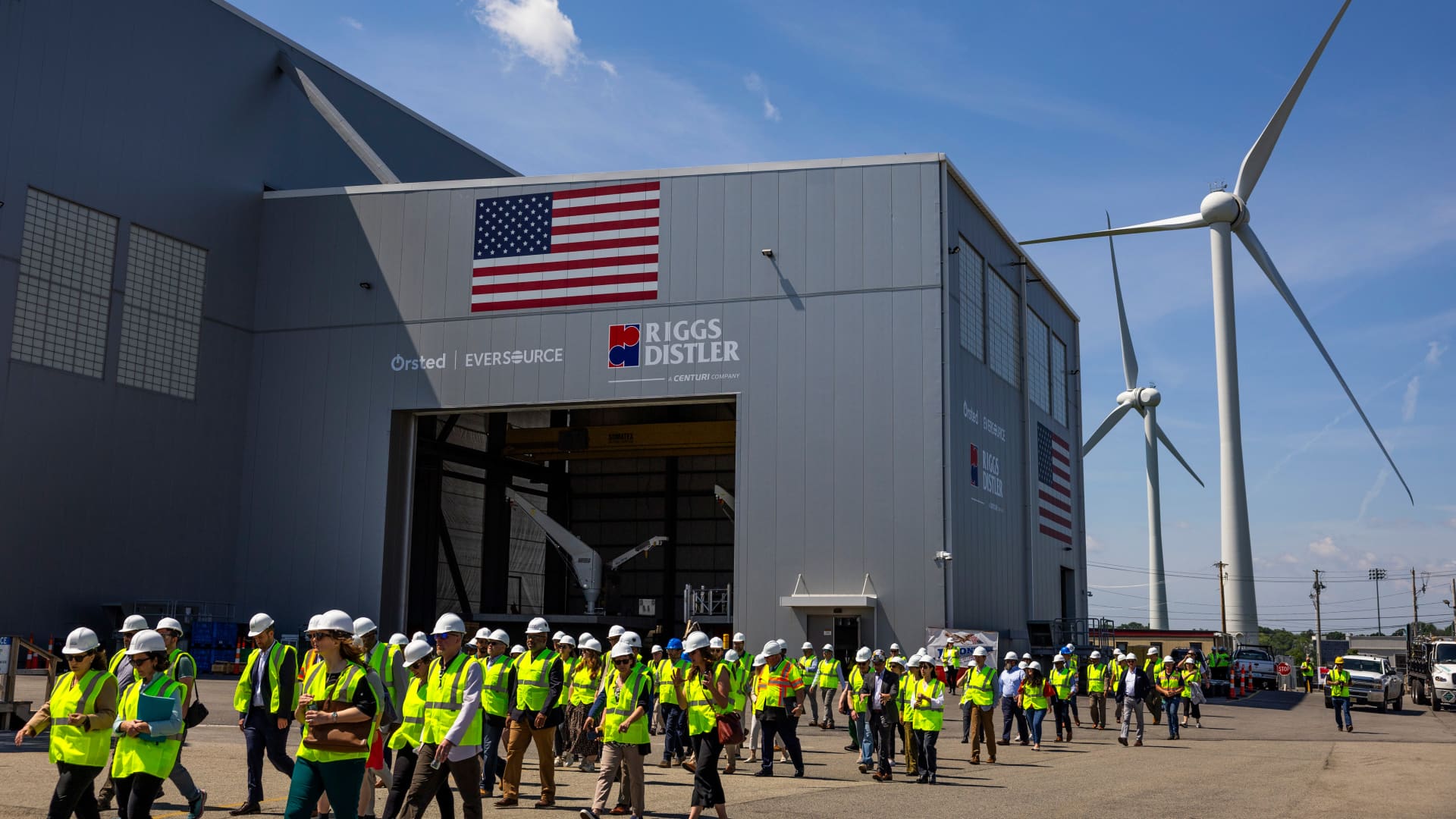 Featured image for Orsted Sues Trump Administration Over Offshore Wind Farm Halt