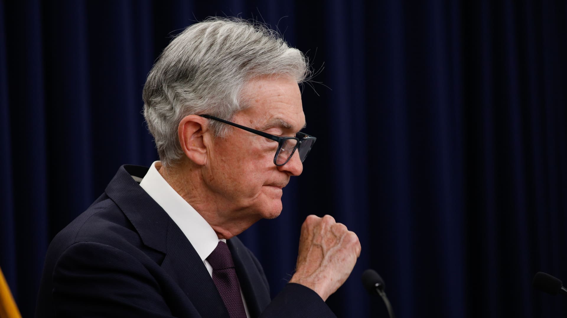 Fed Faces Rising Inflation and Slowing Growth Amid Economic Uncertainty