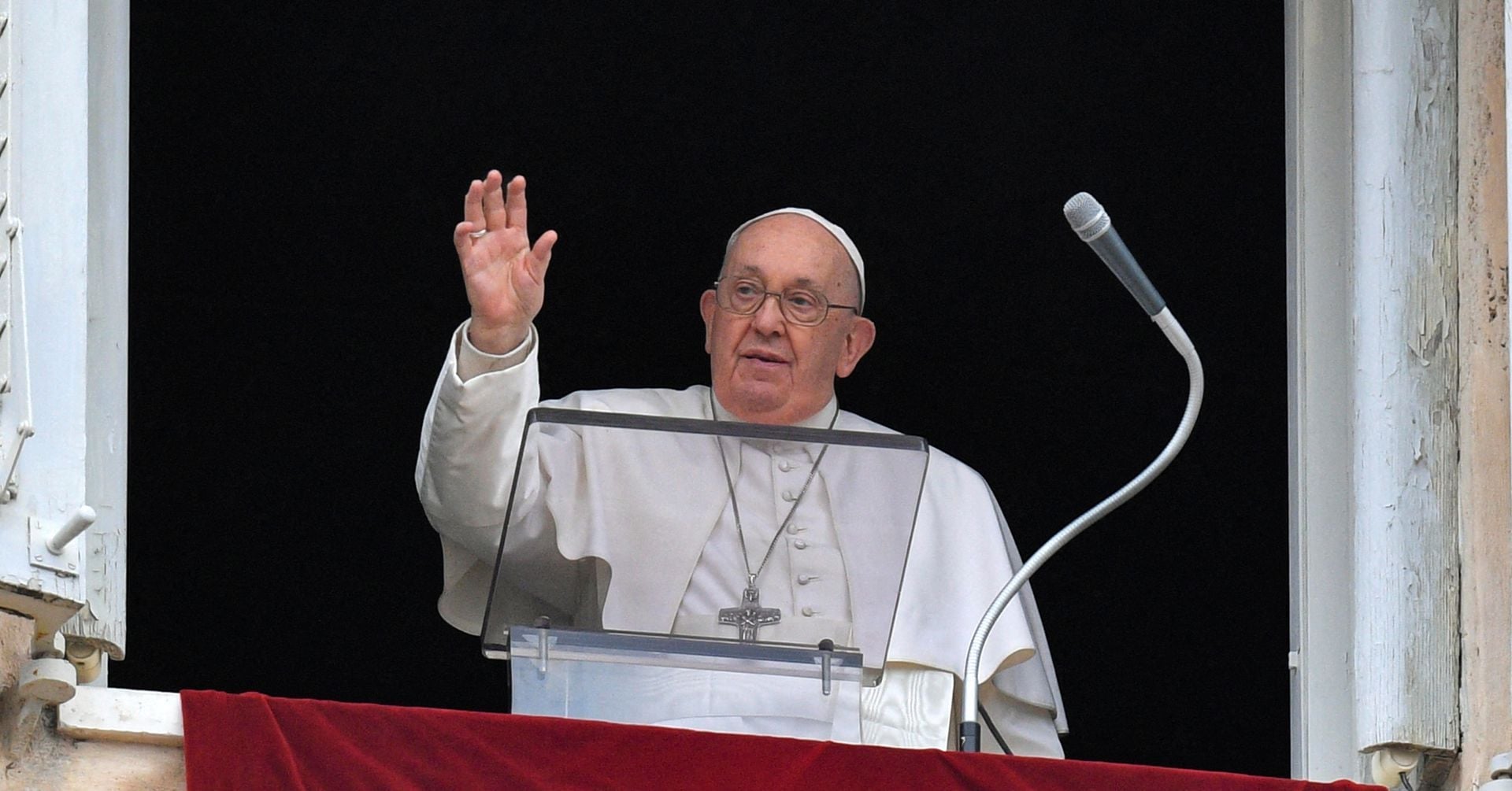 Featured image for "Pope Francis' Unique Stance on LGBT Blessings in Africa"