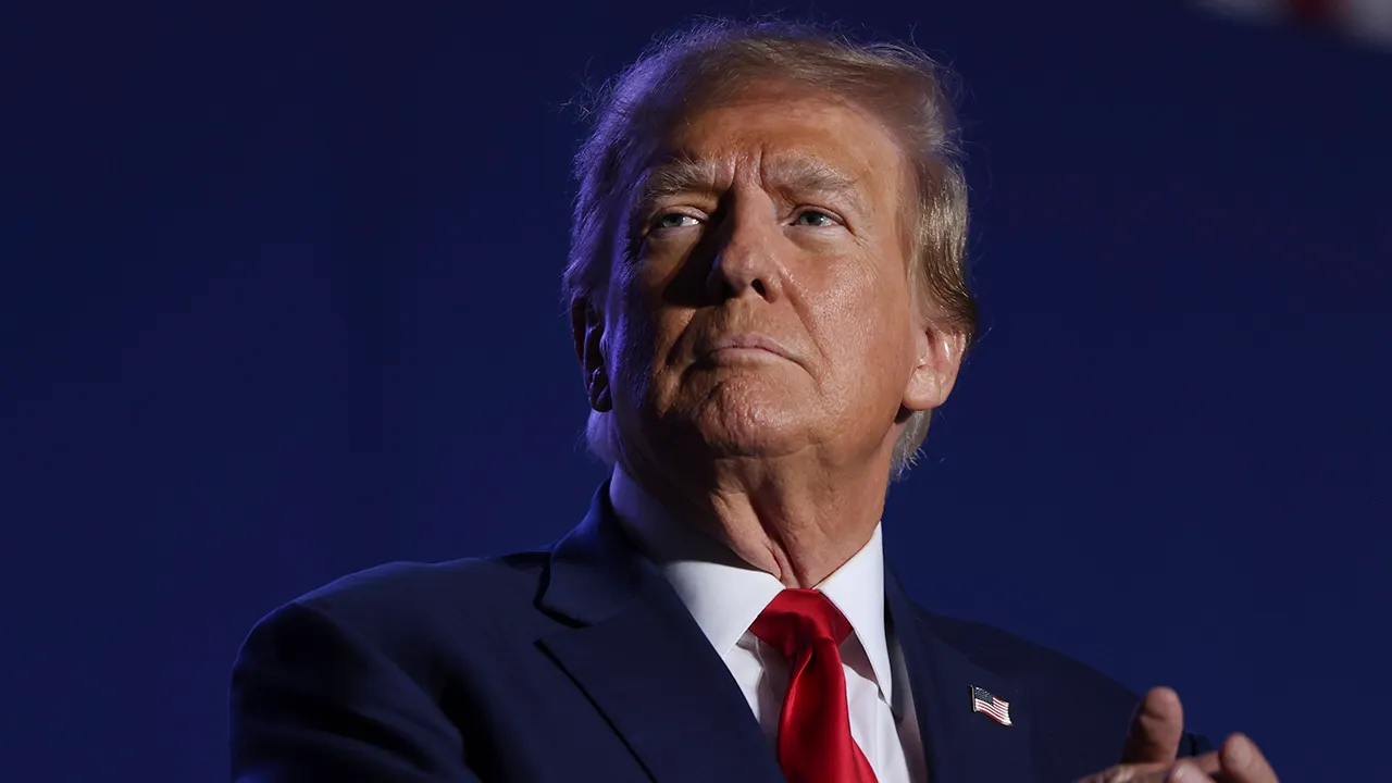 Featured image for Colorado Supreme Court Disqualifies Trump from 2024 Ballot in Historic Ruling