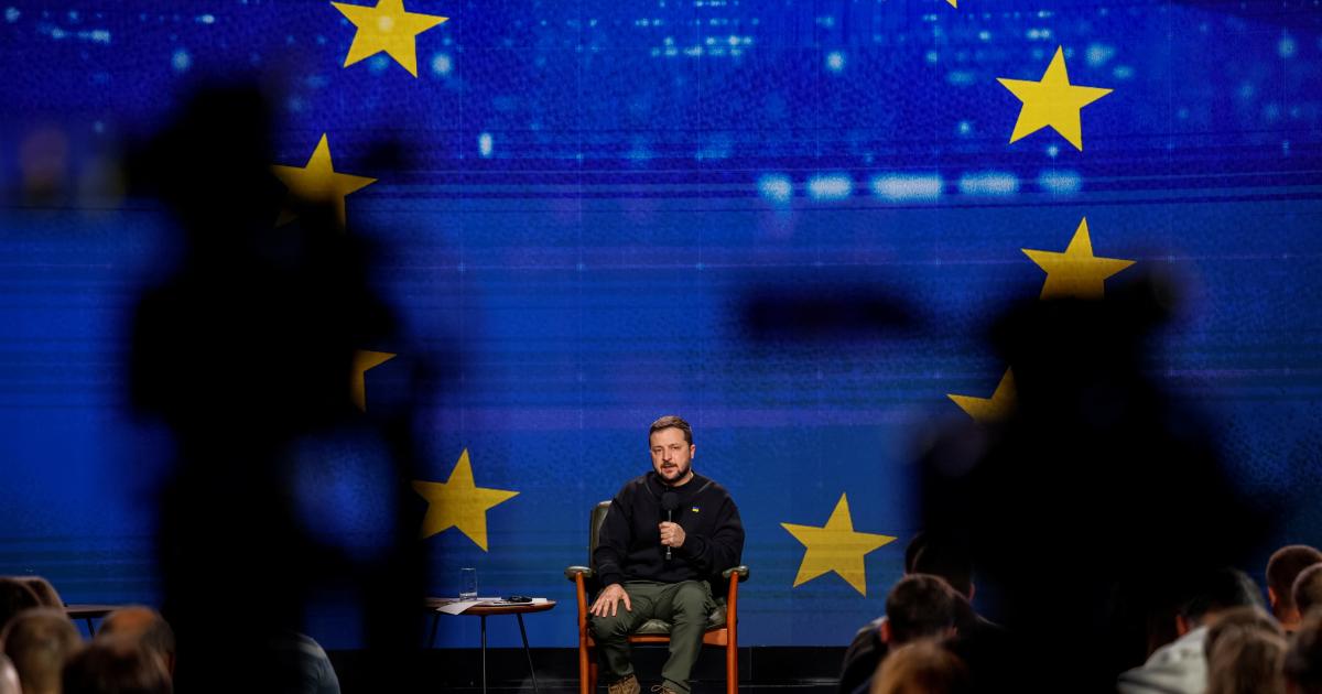 "Ukraine's Path to Peace: Navigating the Russo-Ukrainian War"