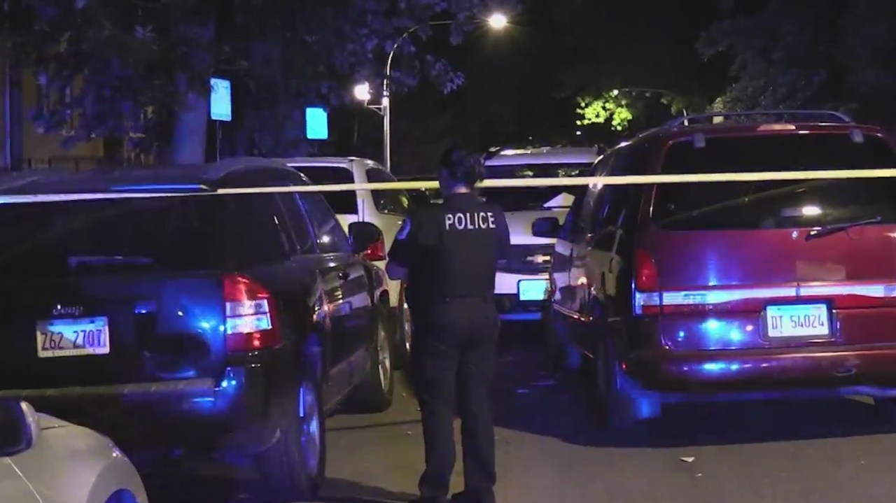 Featured image for Multiple Victims Found Shot Inside Vehicle in Chicago's Little Village Neighborhood