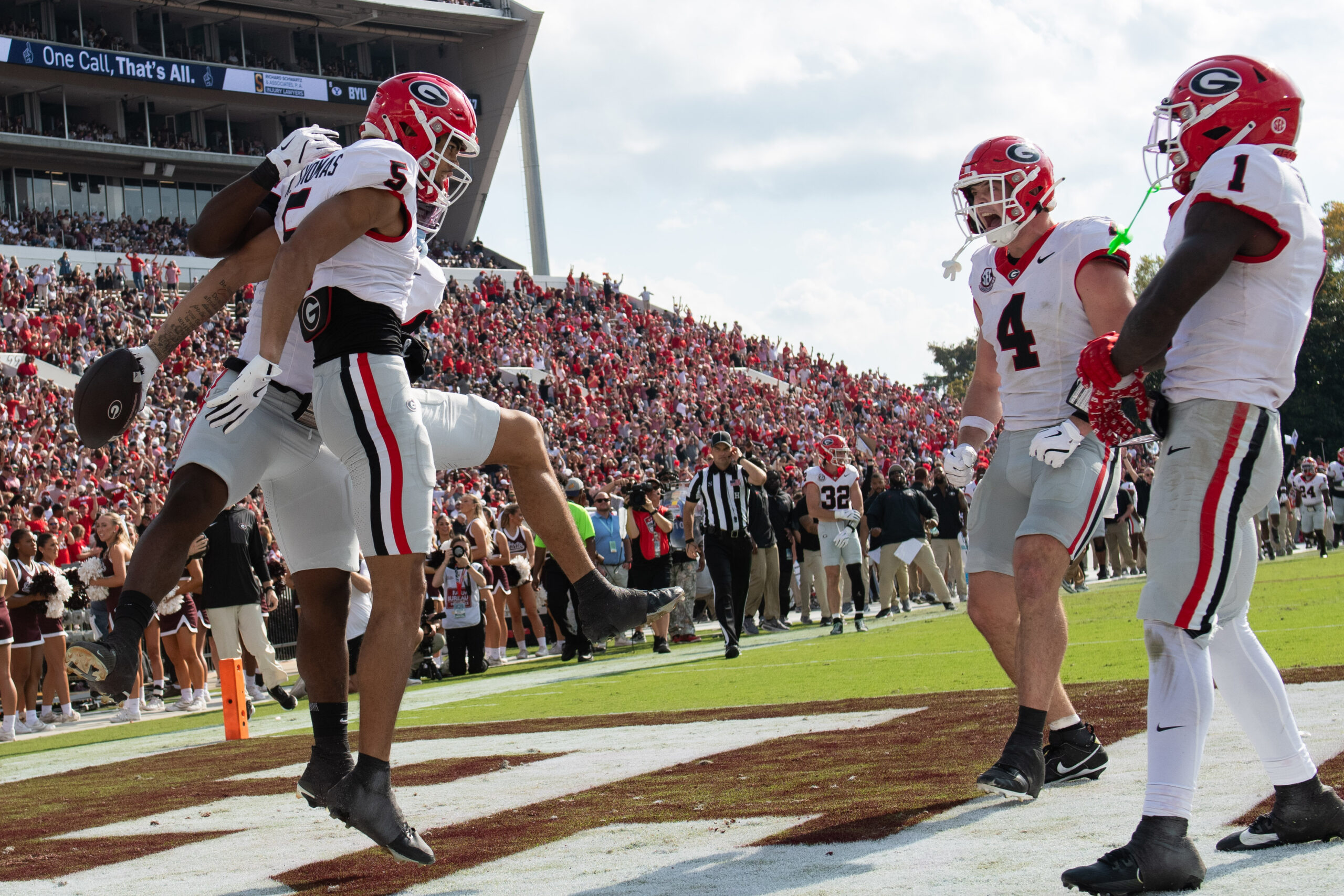 Featured image for Georgia Dominates Mississippi State 41-21 in Key SEC Matchup