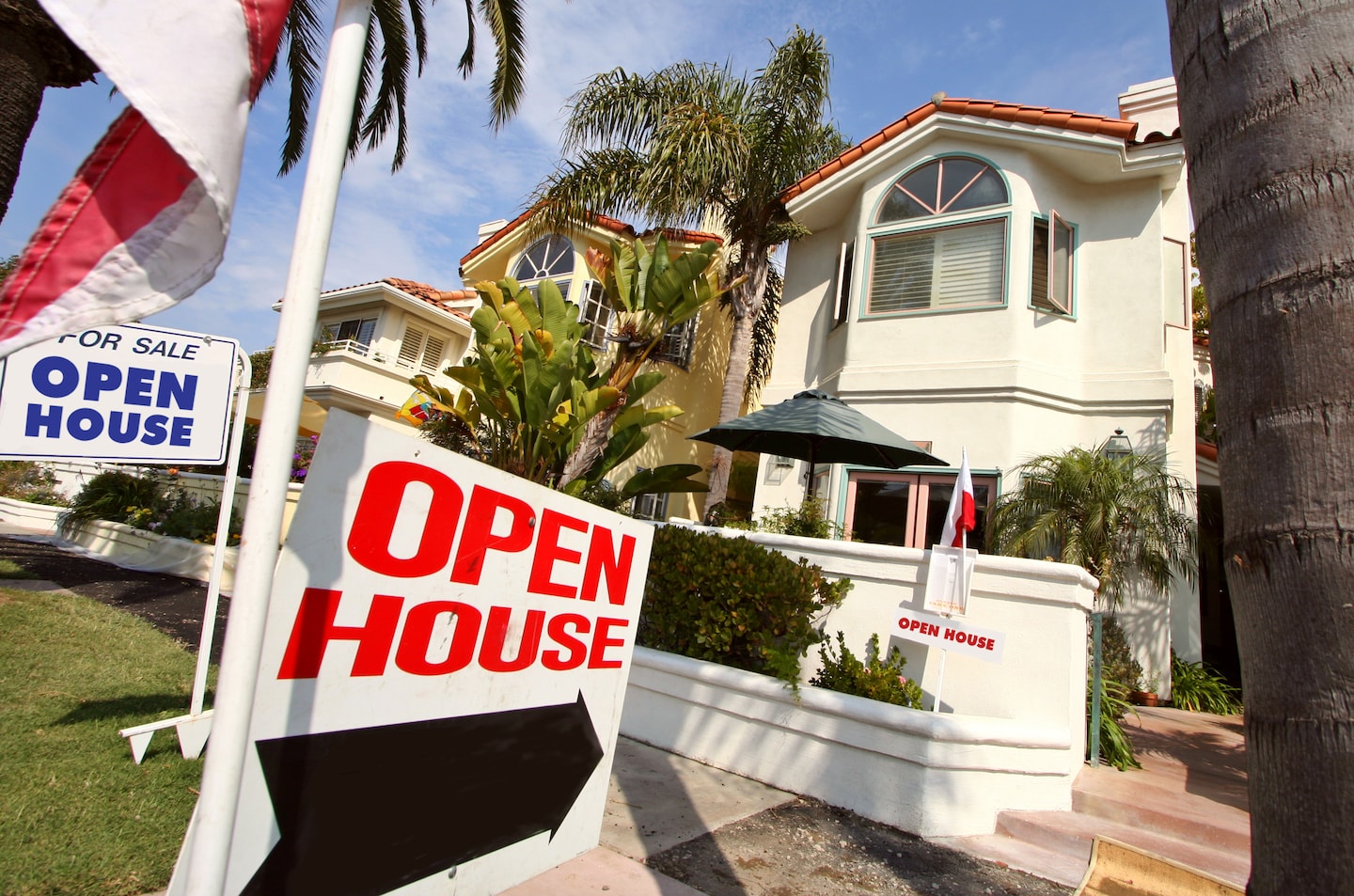 Featured image for Real Estate Industry Faces Wave of Commission Lawsuits and Litigation Fallout