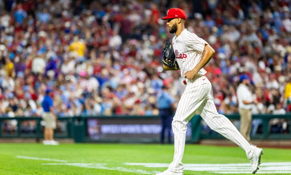 Sánchez Shuts Down Korea, Sets DR-USA WBC Semifinal