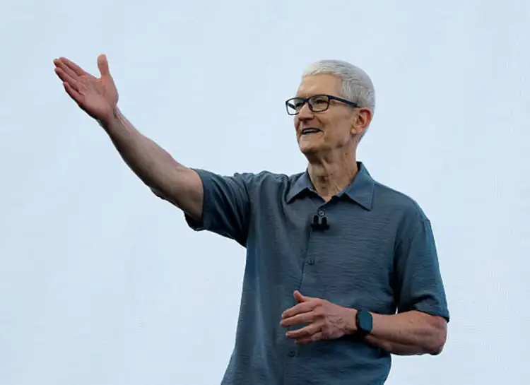 Featured image for Apple Unveils watchOS 26 with AI Trainer and Major Updates at WWDC 2025