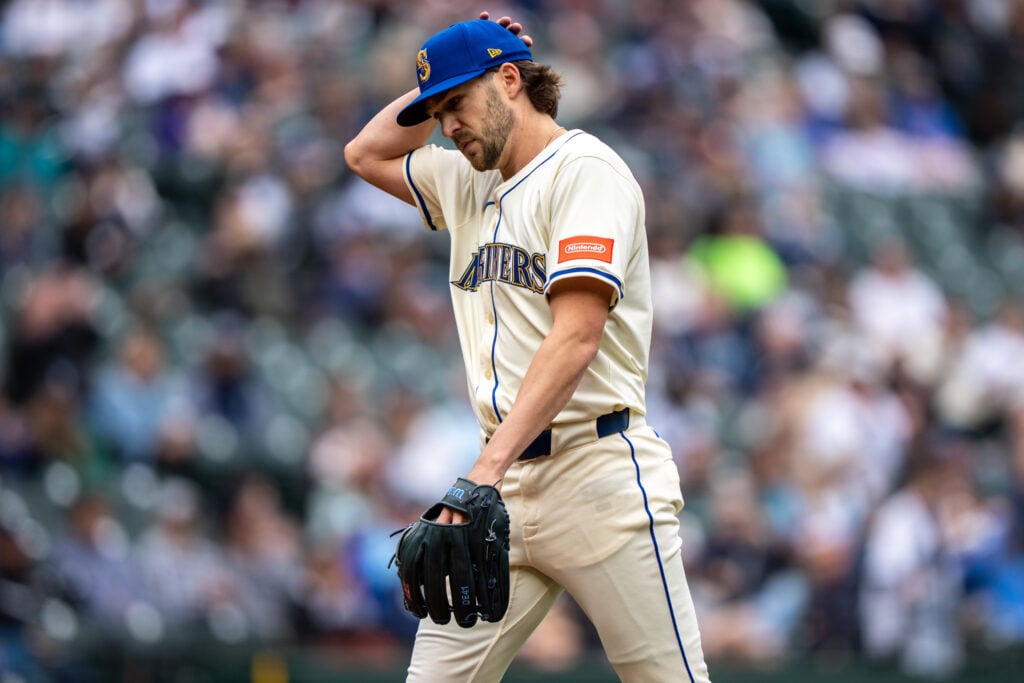 Featured image for Mariners bolster bullpen with Ferguson trade and Snider DFA