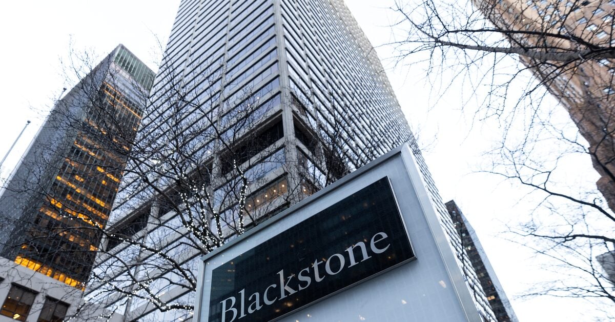 Featured image for NiSource sells Indiana unit stake to Blackstone for $2.15 billion.