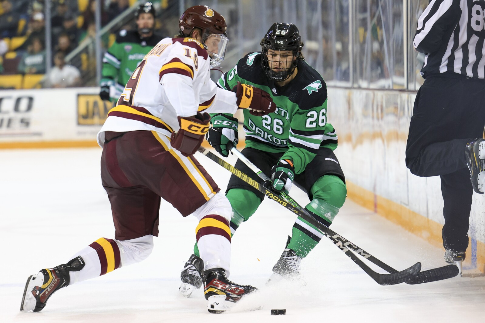 Featured image for "North Dakota Dominates Minnesota Duluth in NCHC Opener"