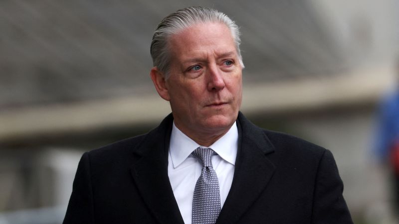 Former FBI Counterintelligence Chief in Talks to Plead Guilty for Russian Oligarch Ties
