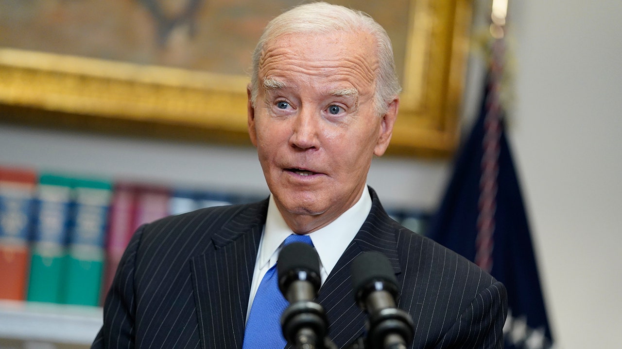 Biden's Border Wall Dilemma: Stumbling, Defending, and Campaigning