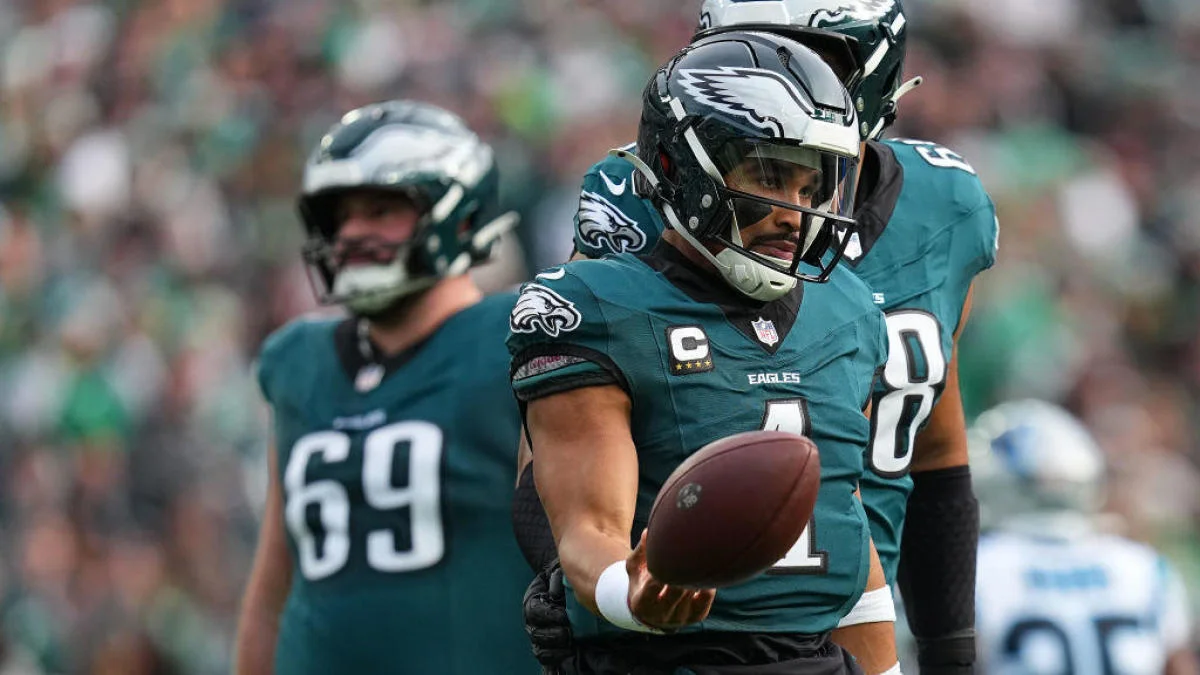 NFL Week 14: Overreactions and Insights on QBs and Team Dynamics