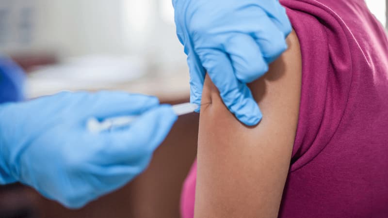 Featured image for Nevada Pharmacies Resume COVID Vaccinations Following Regulatory Clarifications