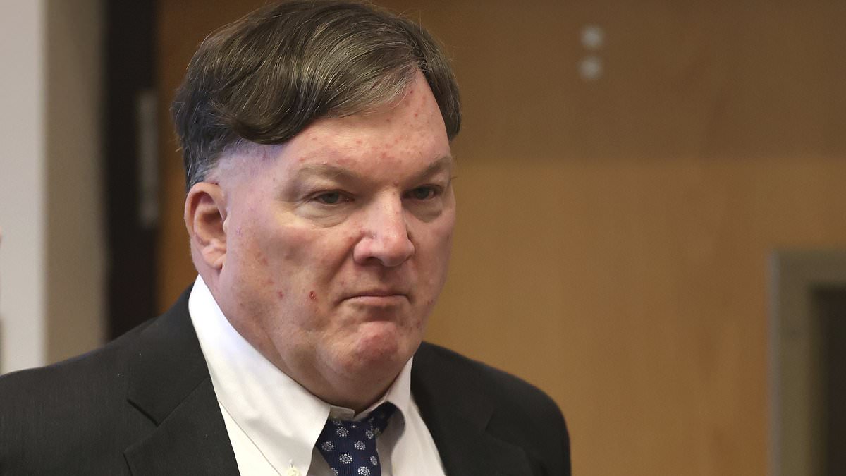 "Isolation and Depression: Rex Heuermann's Court Appearance and Defense Review in Gilgo Beach Murders Case"