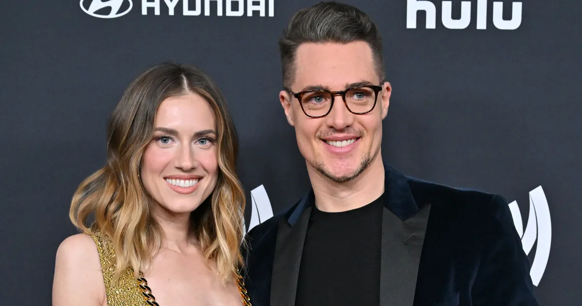 Featured image for Allison Williams Secretly Marries Alexander Dreymon in Private Ceremony