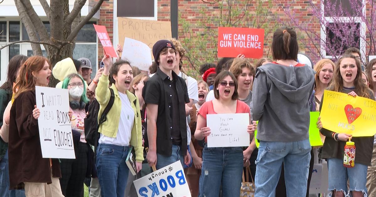 Students and Teachers Across the US Protest Gun Violence in Schools