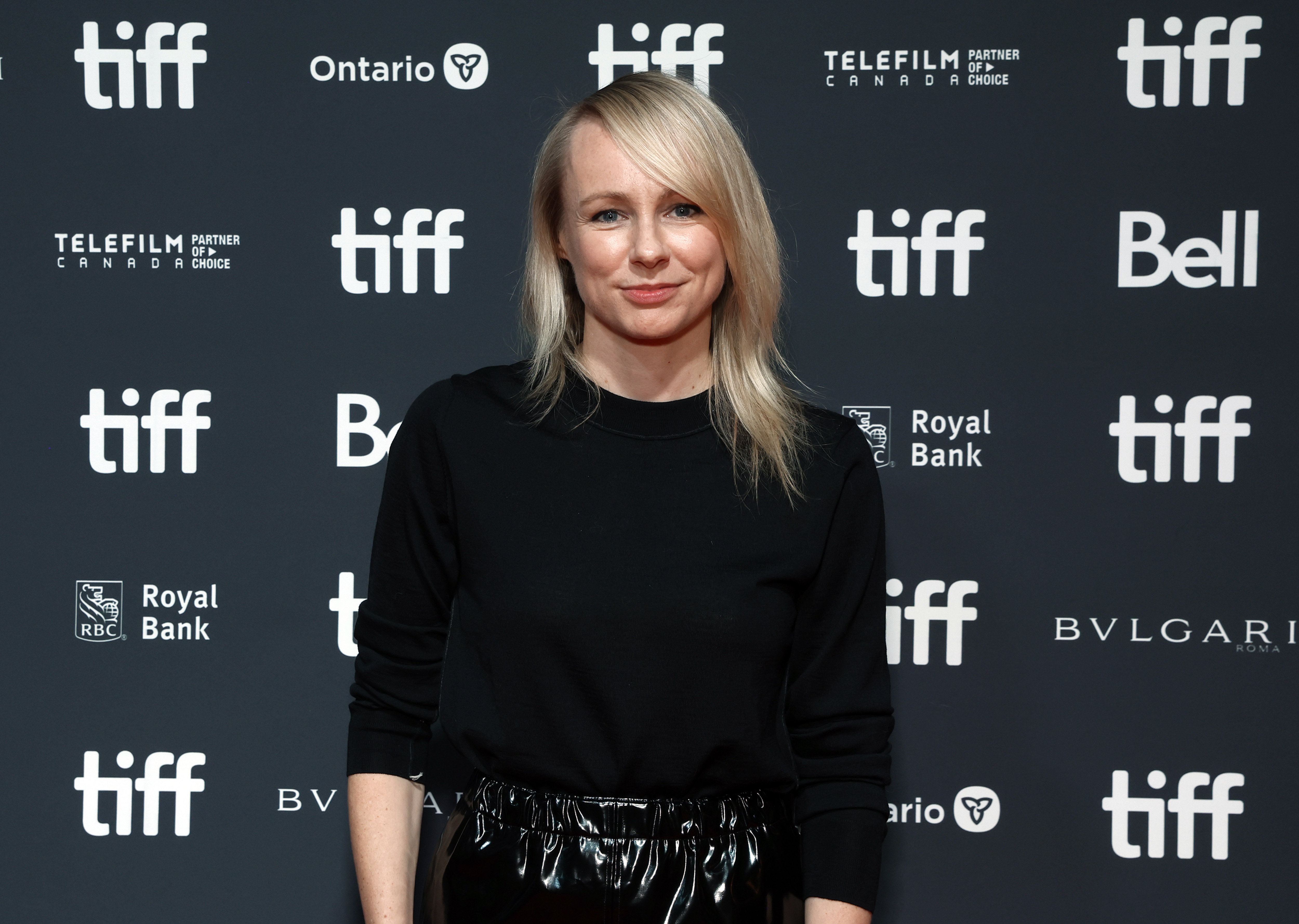 Featured image for "The Royal Hotel": A Shocking and Subtle Horror Flick that Unveils Female Travelers' Fears