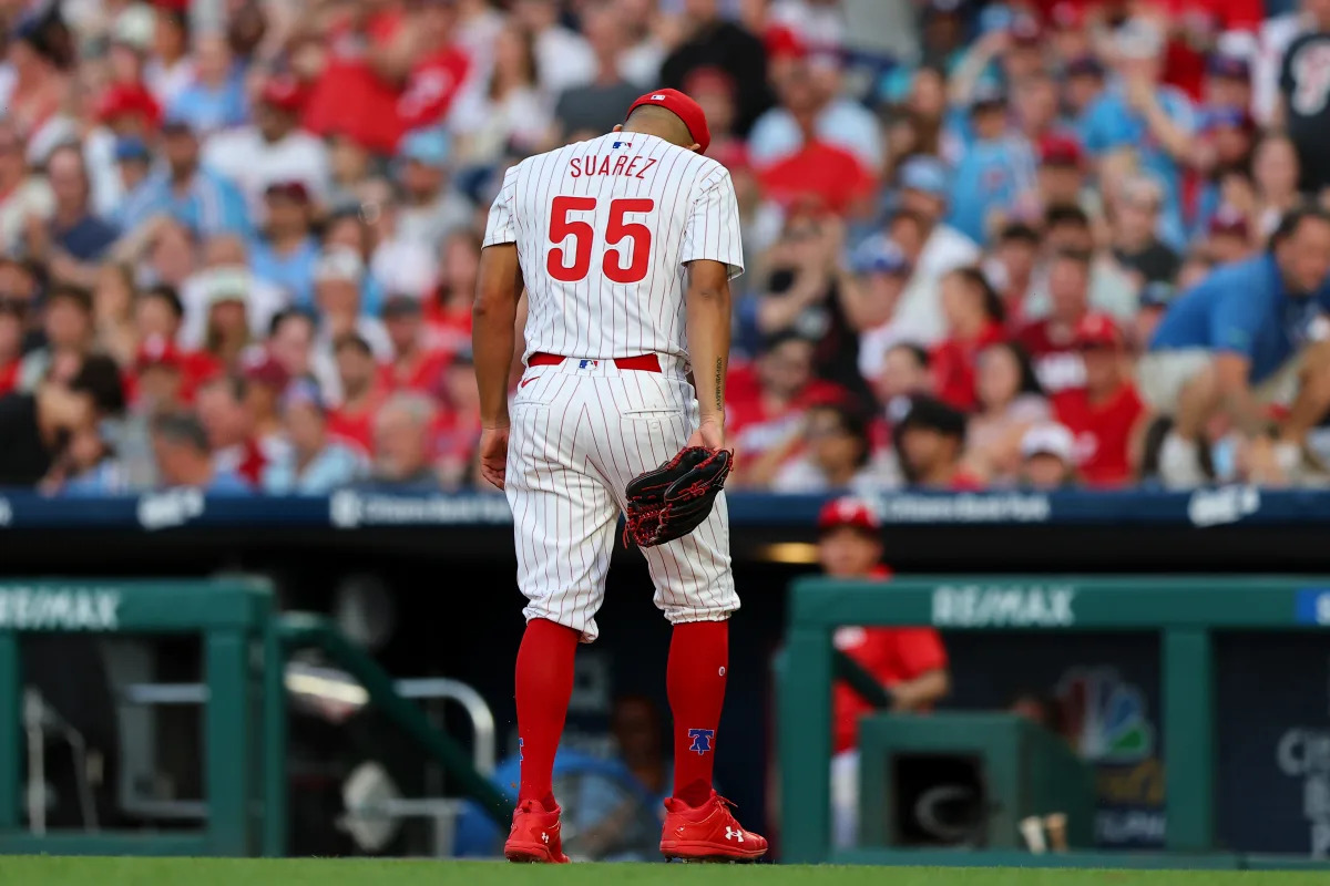 Phillies' Suárez Escapes Serious Injury, Team Triumphs Over Cardinals